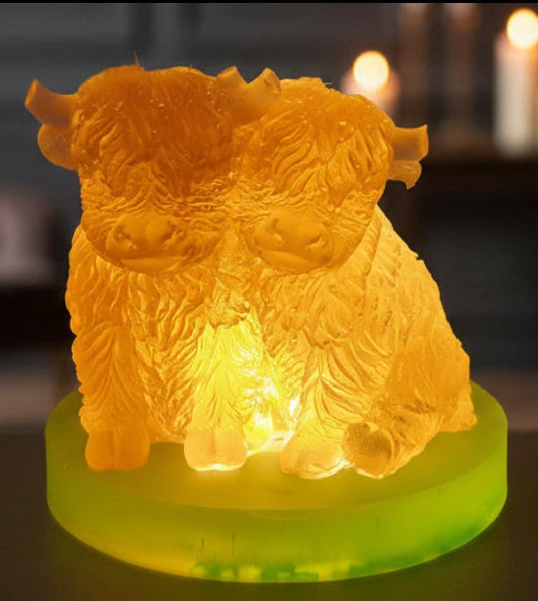 Novelty lamps