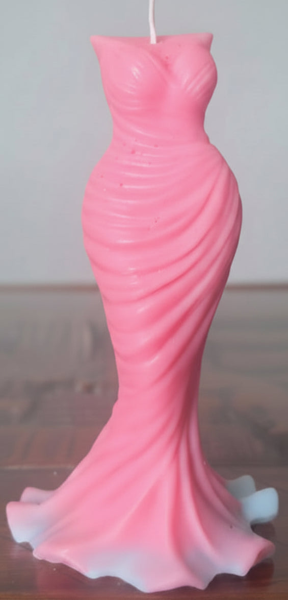 Stunning lady figured candle