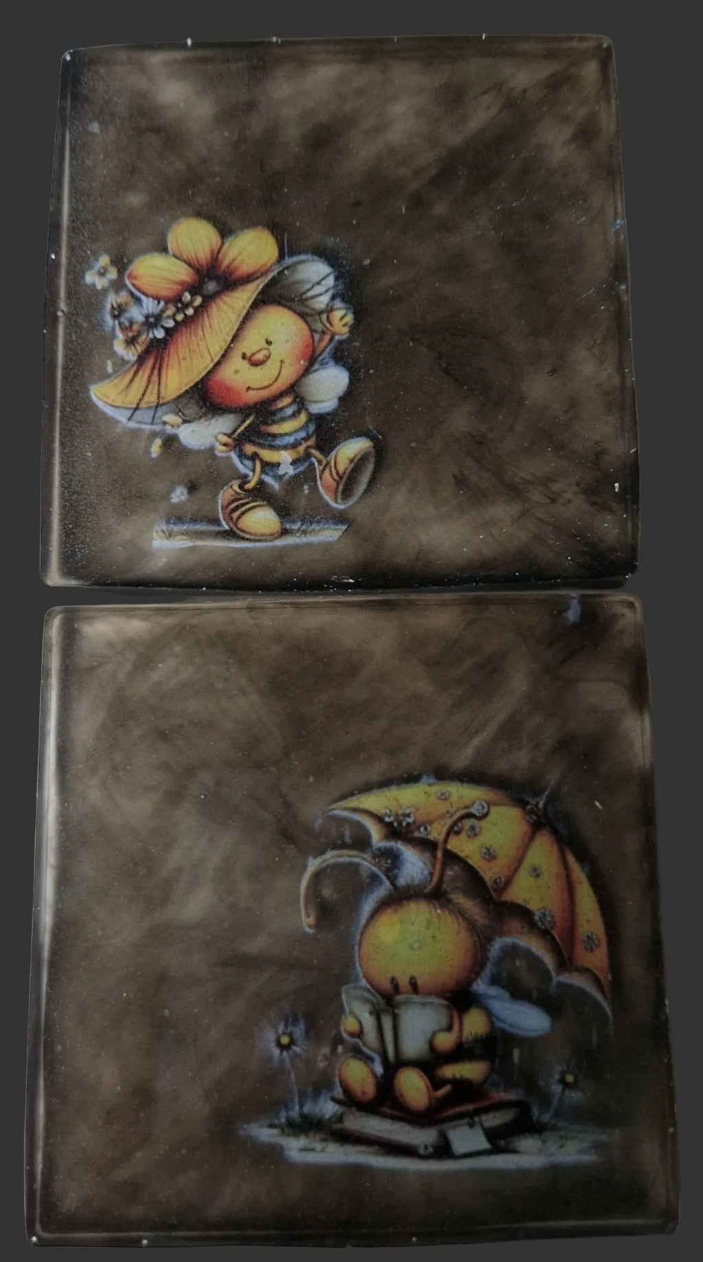 Coaster set - 2 bee coasters