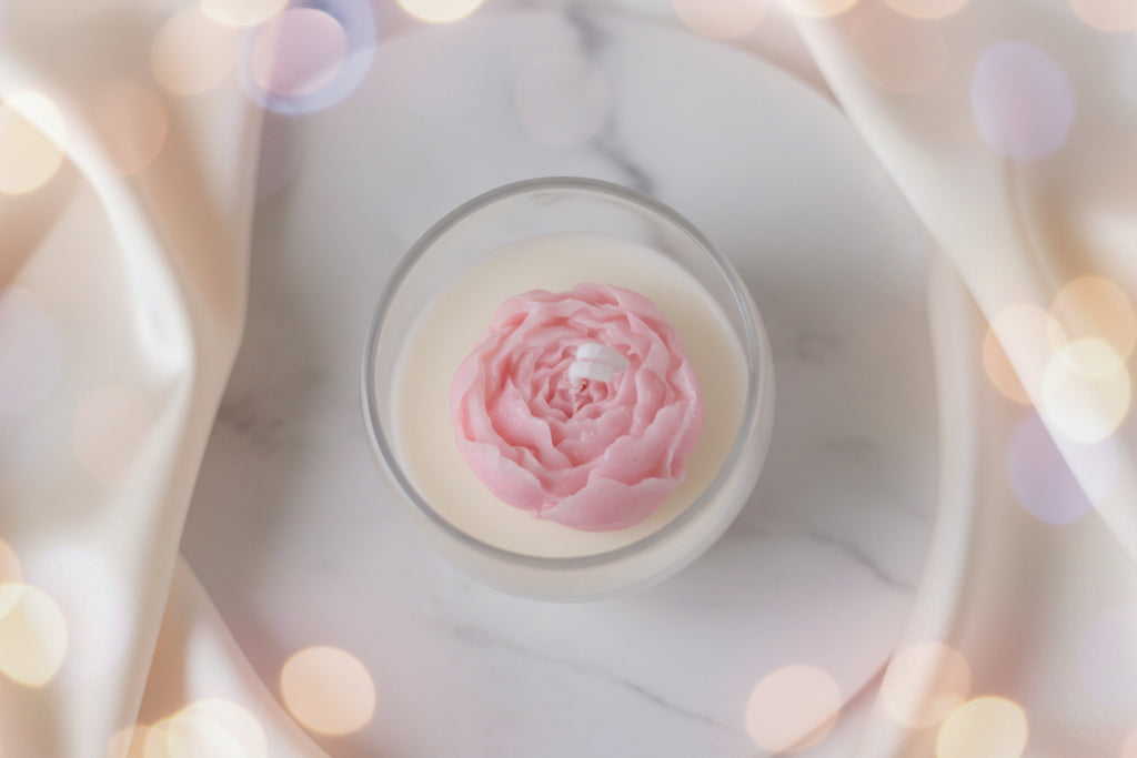 Stunning rose candle