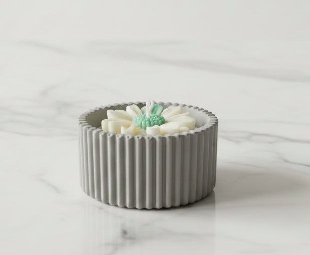 Handmade vessel & Candle, Rosie wonderland