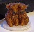 Snuggling usb Highland cows  lamp